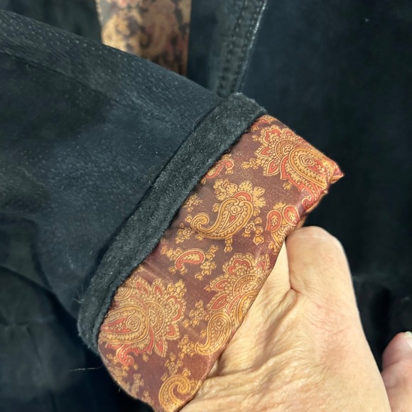 Women's Black Blazer - Picture 10 of 14